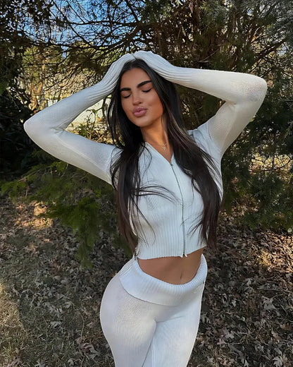 𝐂𝐚𝐬𝐮𝐚𝐥 𝐬𝐞𝐭