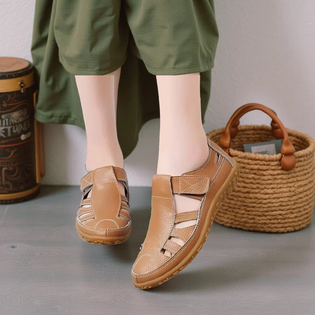 𝐒𝐚𝐧𝐝𝐚𝐥𝐞𝐬 𝐝𝐞 𝐂𝐡𝐨𝐢𝐱 – 𝐂𝐮𝐢𝐫 𝐕é𝐫𝐢𝐭𝐚𝐛𝐥𝐞, 𝐒𝐭𝐲𝐥𝐞 𝐒𝐨𝐛𝐫𝐞, 𝐁𝐢𝐞𝐧-𝐞̂𝐭𝐫𝐞 𝐀𝐬𝐬𝐮𝐫é