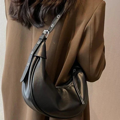 𝐒𝐚𝐜 à 𝐌𝐚𝐢𝐧 𝐅𝐞𝐦𝐦𝐞 𝐌𝐨𝐝𝐞 𝐃é𝐜𝐨𝐧𝐭𝐫𝐚𝐜𝐭é𝐞