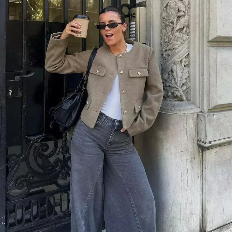 𝐌𝐚𝐧𝐭𝐞𝐚𝐮 𝐂𝐥𝐚𝐬𝐬𝐢𝐪𝐮𝐞 à 𝐁𝐨𝐮𝐭𝐨𝐧𝐬 𝐃é𝐜𝐨𝐫𝐚𝐭𝐢𝐟𝐬